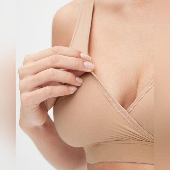 New With Tag Gap Maternity Nude Live-In Size XS Soft Knit Tank Strap Nursing Bra - Picture 3 of 7